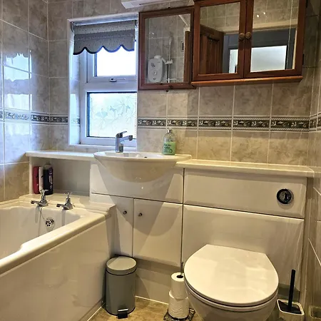 Broughton Grove - Skipton, Pet Friendly, Canal Access